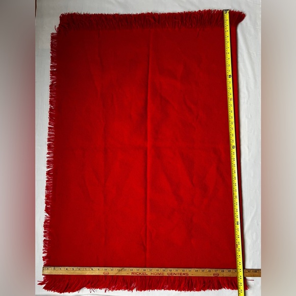 Vintage Red Acrylic Throw Blanket with Fringe by The Northwest Co 46"×62" nWOT - Picture 7 of 8
